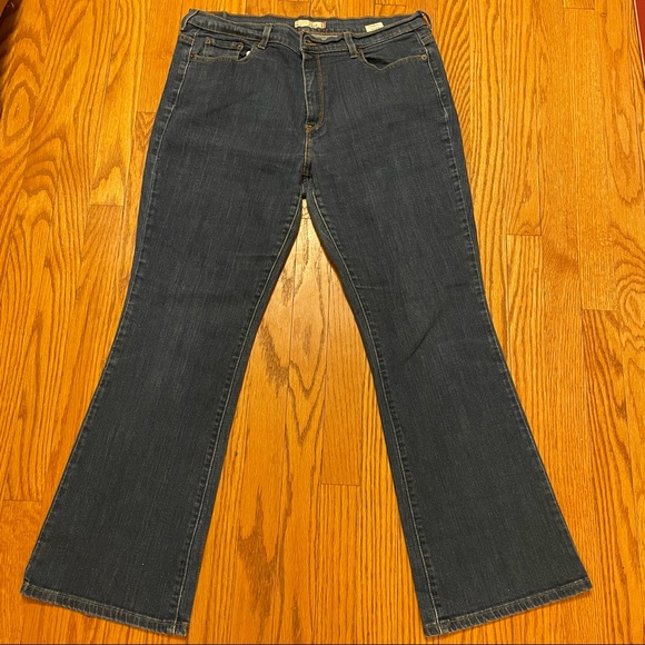 Levi’s 515 Bootcut - Picture 1 of 8